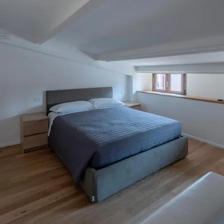 Domus Regina-3