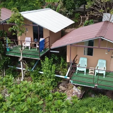 Phi Phi Seaside Bungalow-3