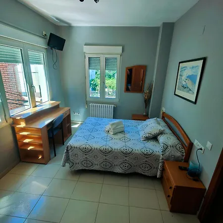 Hostal Monteclaro-2