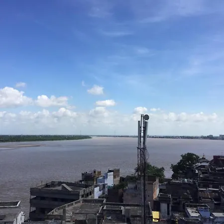 Grg Shanti Guest House Varanasi Near Manikarnika Ghat-3