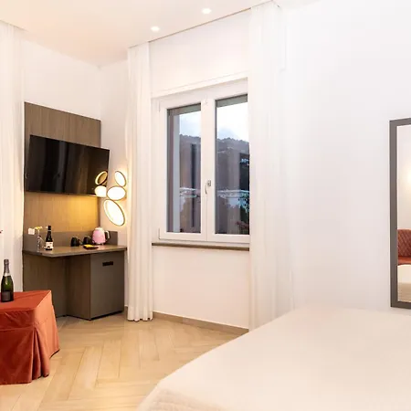 Patriziella 4 Rooms-2