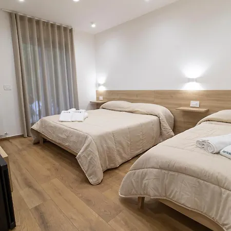 B&B Loricaly-3