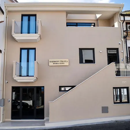 Harmony Tropea Rooms & Suites-2