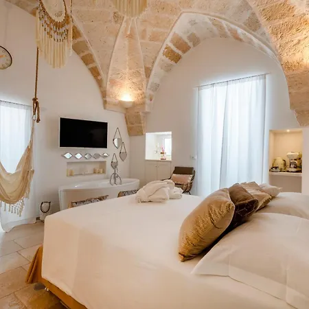 Apulia Charming Suites - Casa Rossa Suite Perla e Suite Corallo-2