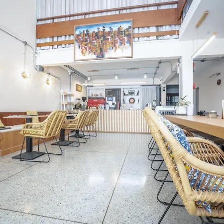 Sabai House Hotel-3