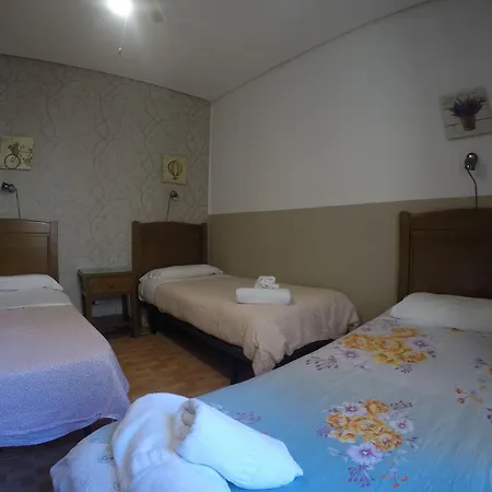 Hostal Los Perales-3