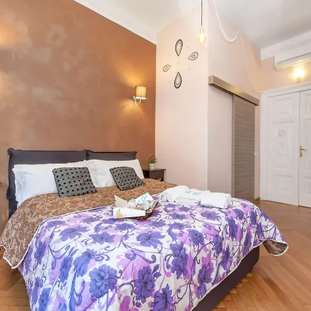 Sesto Suites Central-2