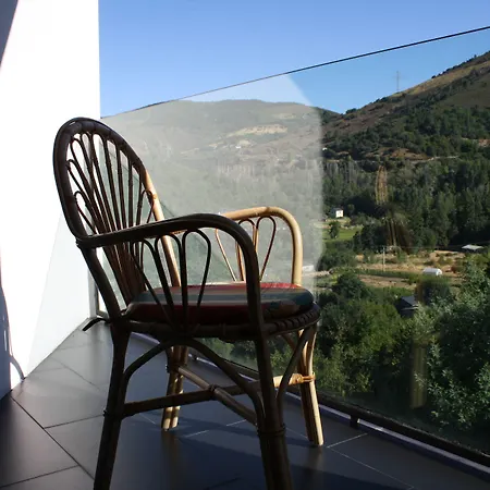 Hostal Tres Campanas-3
