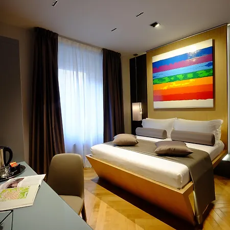 Navona Rooms-3