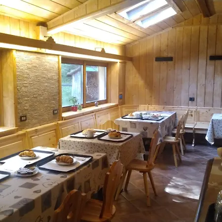 B&B Villa Dolomites Hut-2