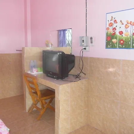 Ruengsrisiri Guesthouse-3