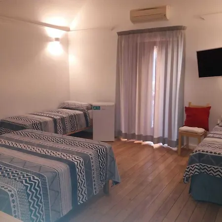 Munaciello Rooms-2
