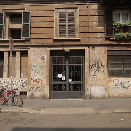 Casati Apartment-2