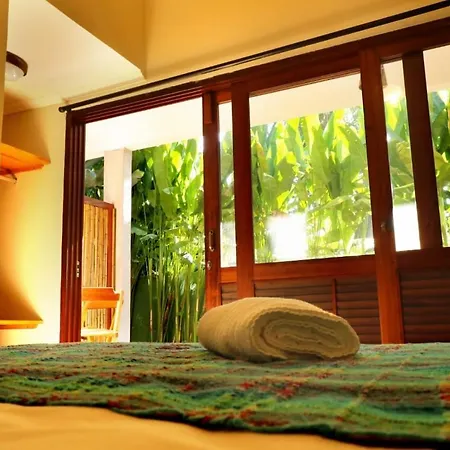 Moksha Surf Yoga-2