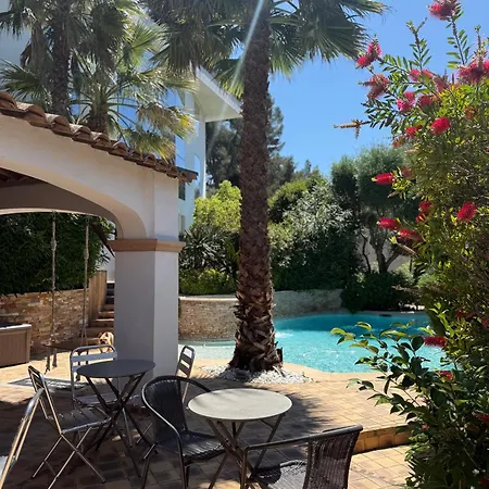 Villa St Jean SUITE Romantique-3