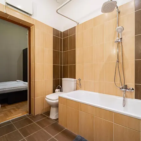 Andrássy Chic Apartment-2