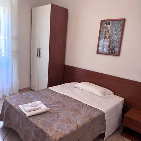 Karina Suite-2