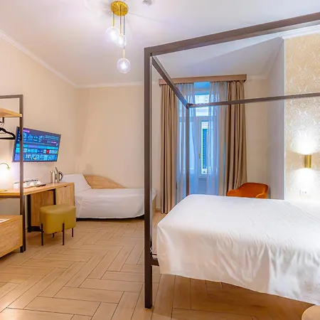 Four Rivers Suites-2