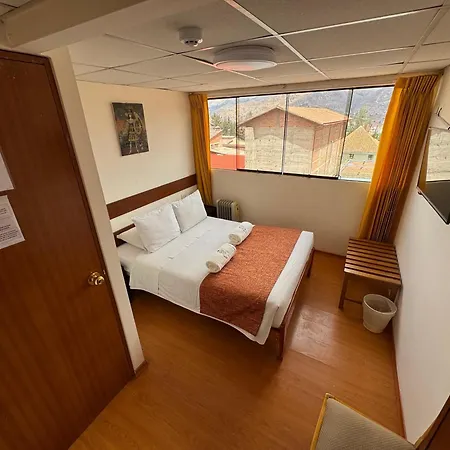 Hostal El Auqui-3