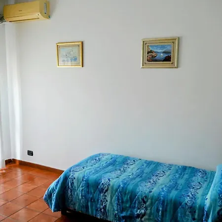 Cassiodoro Rooms Affittacamere-3