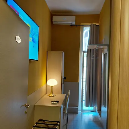 Guest House Hola Roma-3