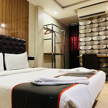 U Life Hotel-3
