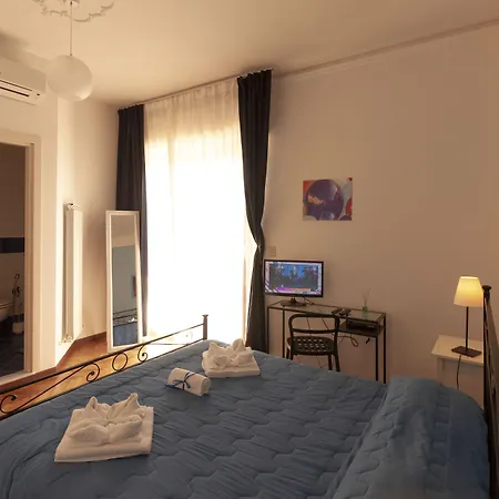 B&B Cento Passi Dalle Mura-2