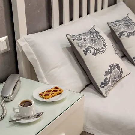 Frattina Grand Suite Guesthouse-2