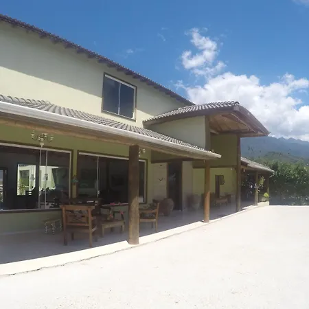 Penedo House Pousada-2