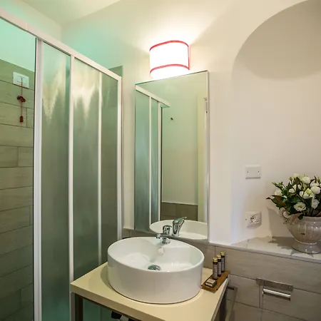 Chic & Town Luxury Rooms Piazza Di Spagna-2