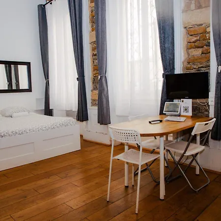 Loge De L'Opera Chambre D'Hotes-3