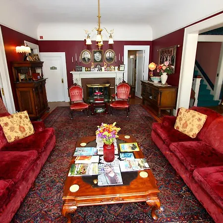 Lion And The Rose Victorian Guest House-2