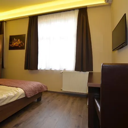 Fig Tree House Budapest-3