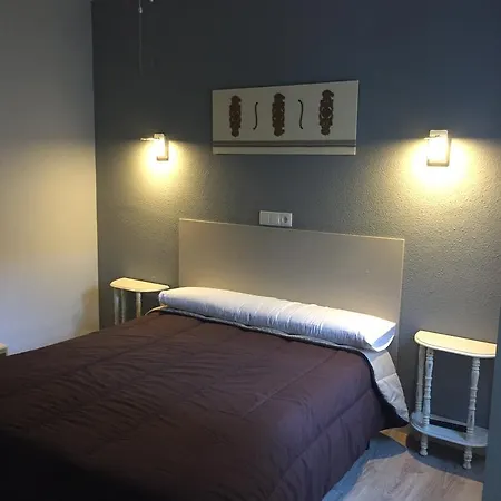 Hostal Rosales-3