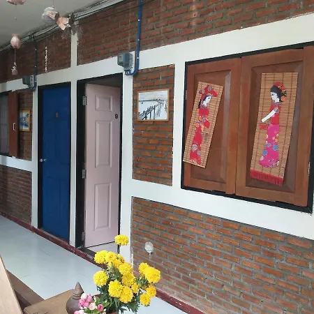 Tanyahouse-2