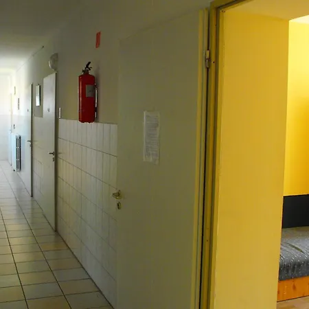 József Attila Guesthouse-2