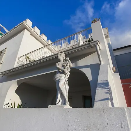 Villino Erminia - Seaside Art B&B-3