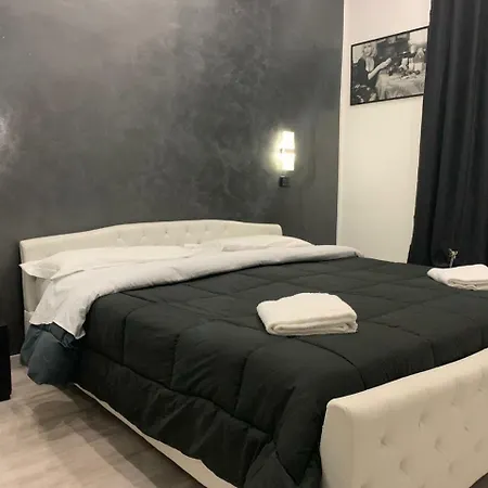 Italy Guest House-3