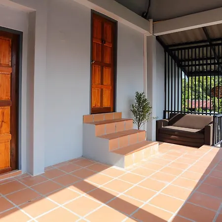 Bangtao Guest House-2