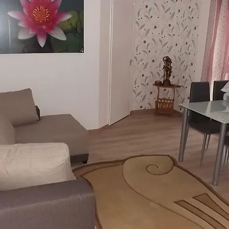 Edes Alom Guesthouse-2