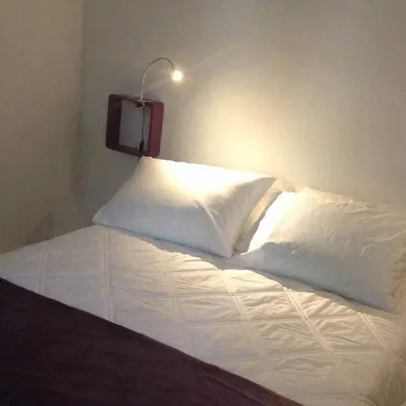Ida Chambres D'Hotes B&B-3