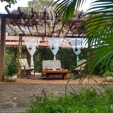 Pousada Sombra do Cajueiro-3