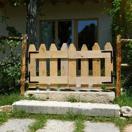 La Casa Di Paglia-3