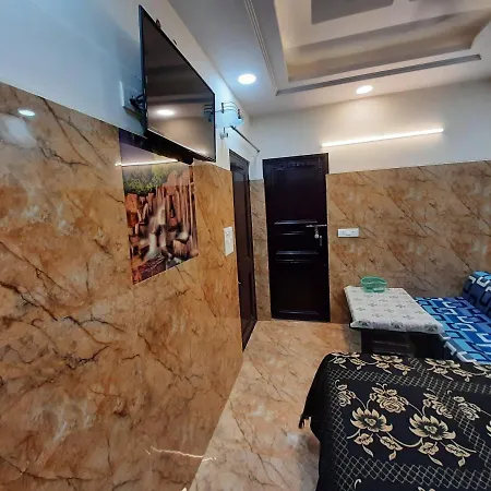 92, 121, 74, 700 Posh S Delhi Foreigners Place In Cream Location Independent Luxury Flat With Attached Kitchen For Self Cooking Along With All Utensils, Gas Stove And Fridge, Fully Air Conditioned, Android Tv, Very Peaceful And Calm Location-2